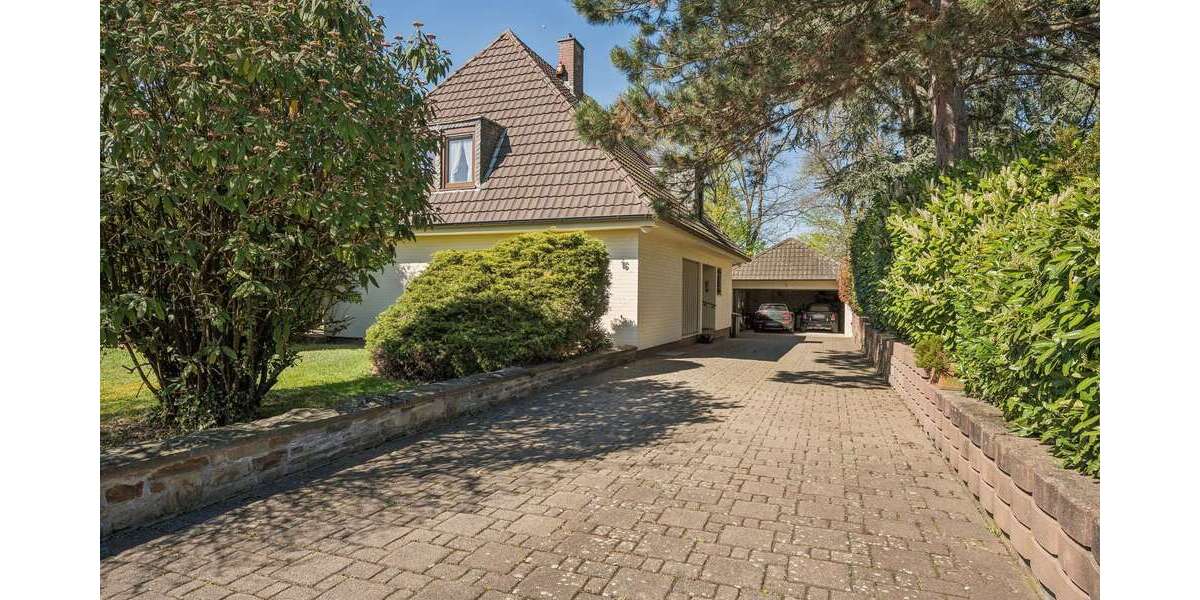 Einfamilienhaus Sankt Augustin - 8 Zimmer, 220 m&sup2;, 860.000&euro; | Angebot:26799767