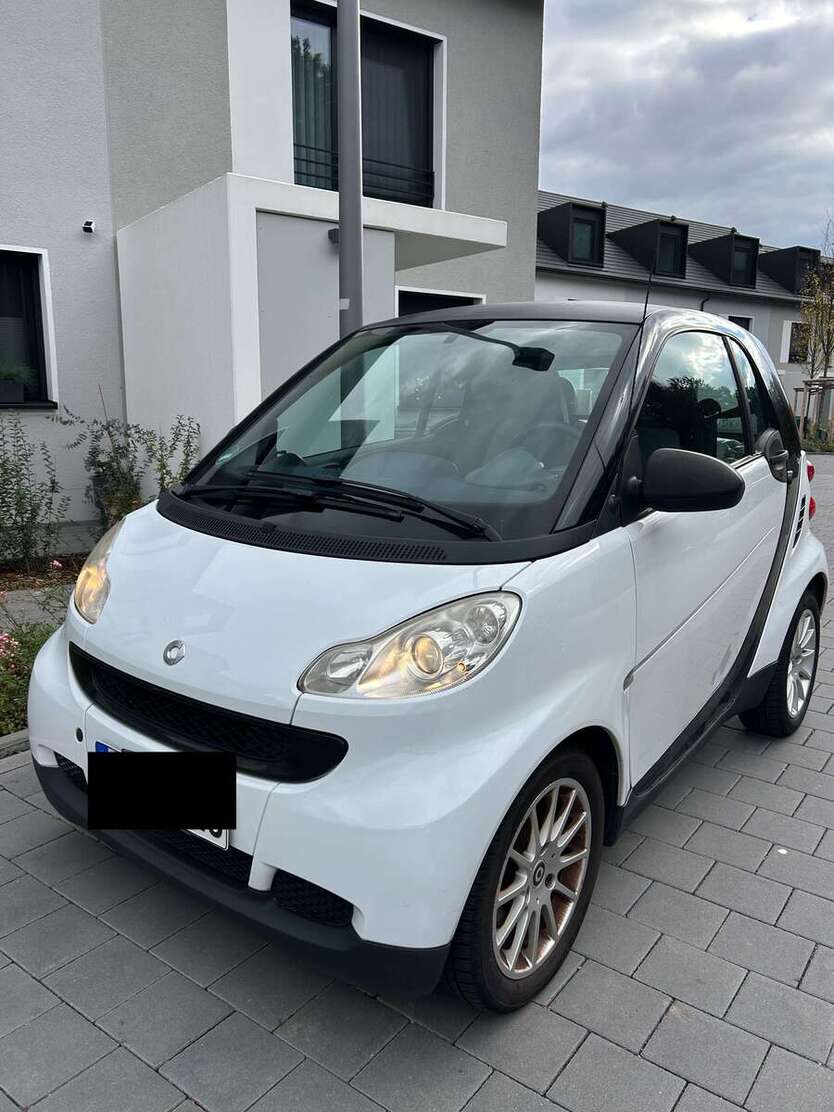 Smart forTwo 146.000 km 2.900 € Leverkusen 51371