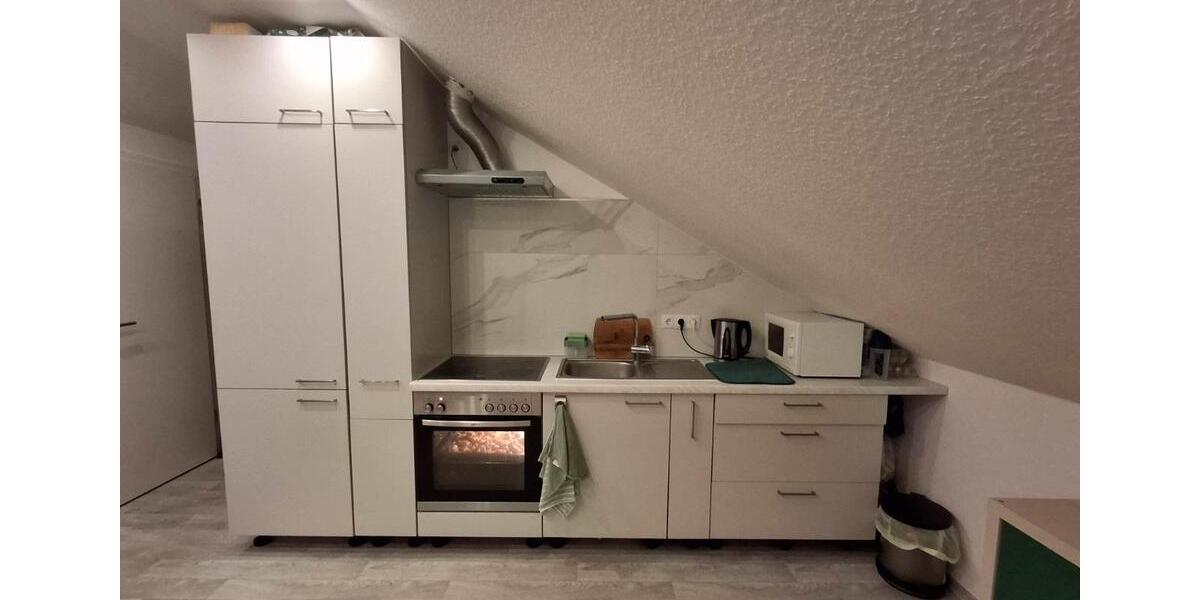 Dachgeschoßwohnung Weilerswist - 2 Zimmer, 38 m&sup2;, 610&euro; | Angebot:25131185