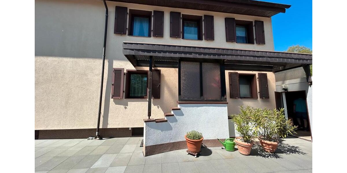 Einfamilienhaus Rösrath - 4 Zimmer, 120 m&sup2;, 1.500&euro; | Angebot:26406098
