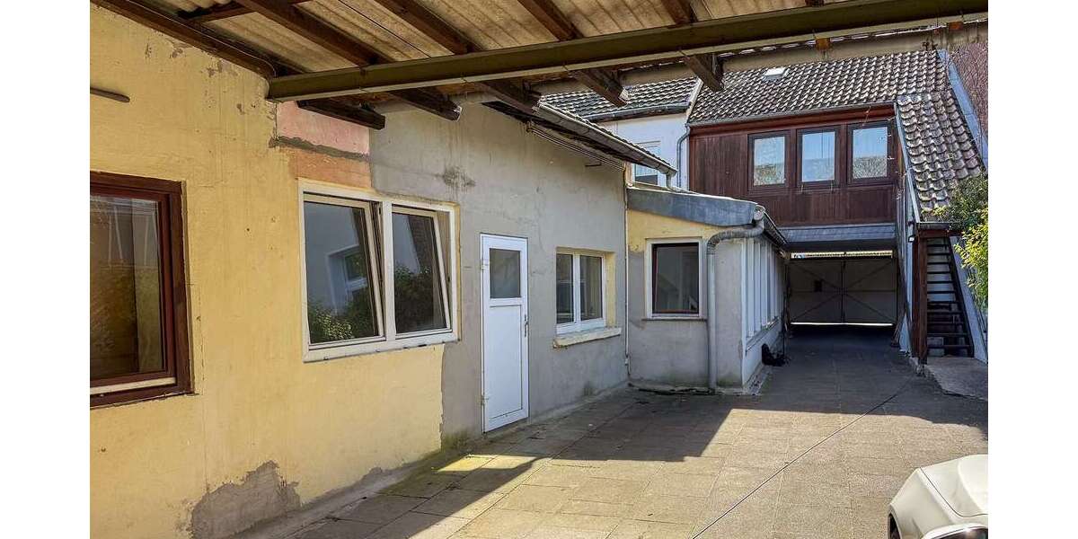 Einfamilienhaus Bonn Poppelsdorf - 13 Zimmer, 289 m&sup2;, 698.000&euro; | Angebot:27128101