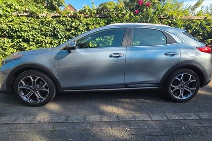 Kia XCeed 45.160 km 21.800 &euro; Hilden 40723