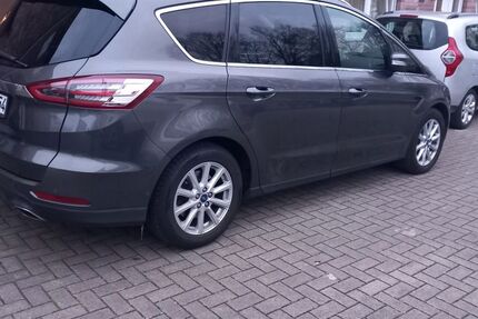 Ford S-Max 192.500 km 11.250 &euro; Köln 50769