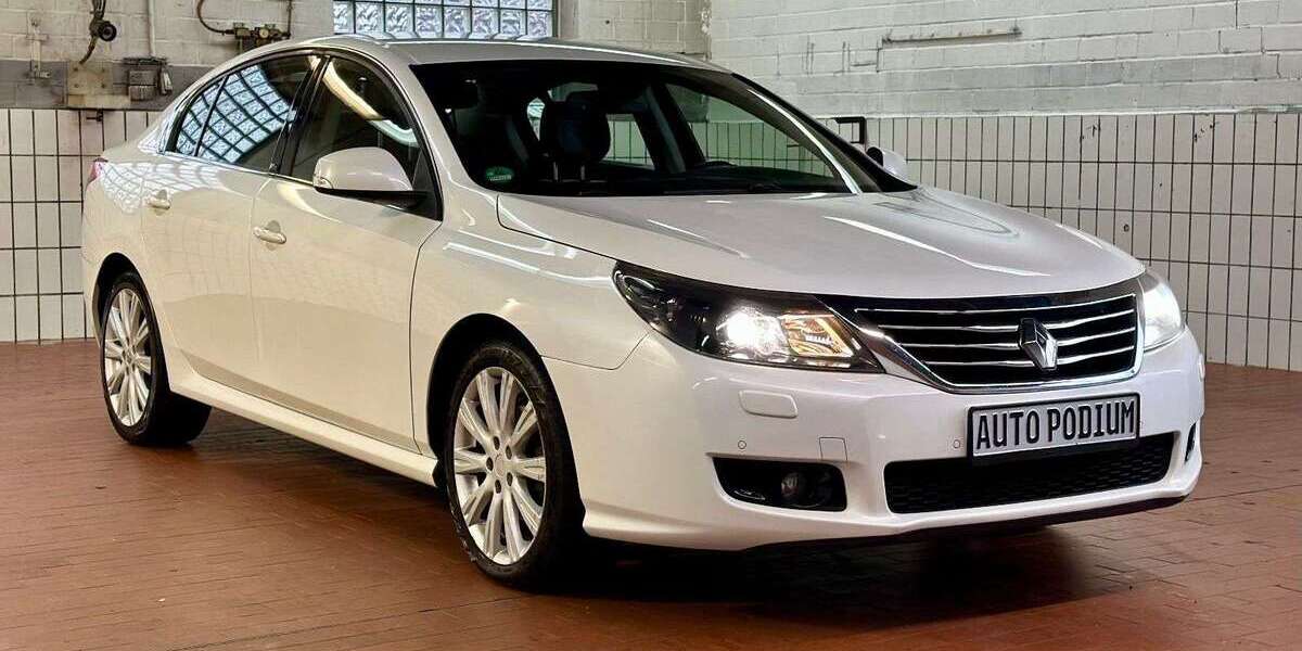 Renault Latitude 145.011 km 6.450 € Köln 50969