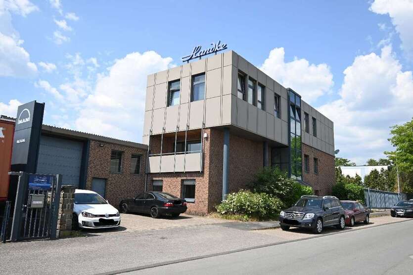 Halle in Solingen 985.000 € 420 m² zimmer