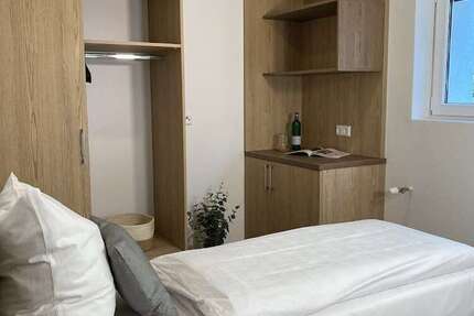 Wohnung zum Mieten in Heidelberg 890 € 12.87 m²