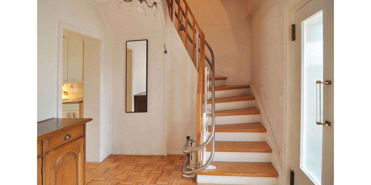 Einfamilienhaus Köln Kalk - 9 Zimmer, 186 m&sup2;, 870.000&euro; | Angebot:27003648