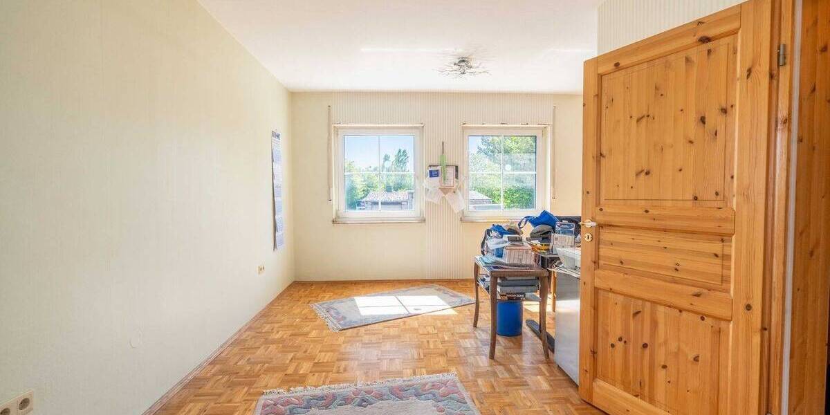 Mehrfamilienhaus, Wohnhaus Erftstadt / Bliesheim Bliesheim - 8 Zimmer, 255 m&sup2;, 769.000&euro; | Angebot:26583297