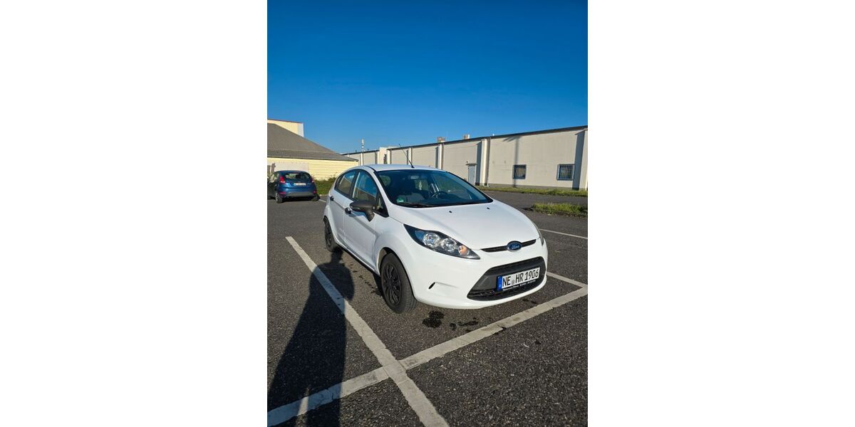 Ford Fiesta 151.000 km 3.100 &euro; Dormagen 41540