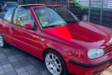 VW Golf 148.000 km 3.950 &euro; Erftstadt 50374
