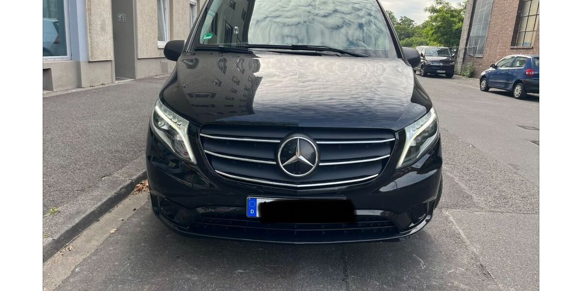 Mercedes-Benz Vito 276.500 km 22.500 &euro; Köln 51063