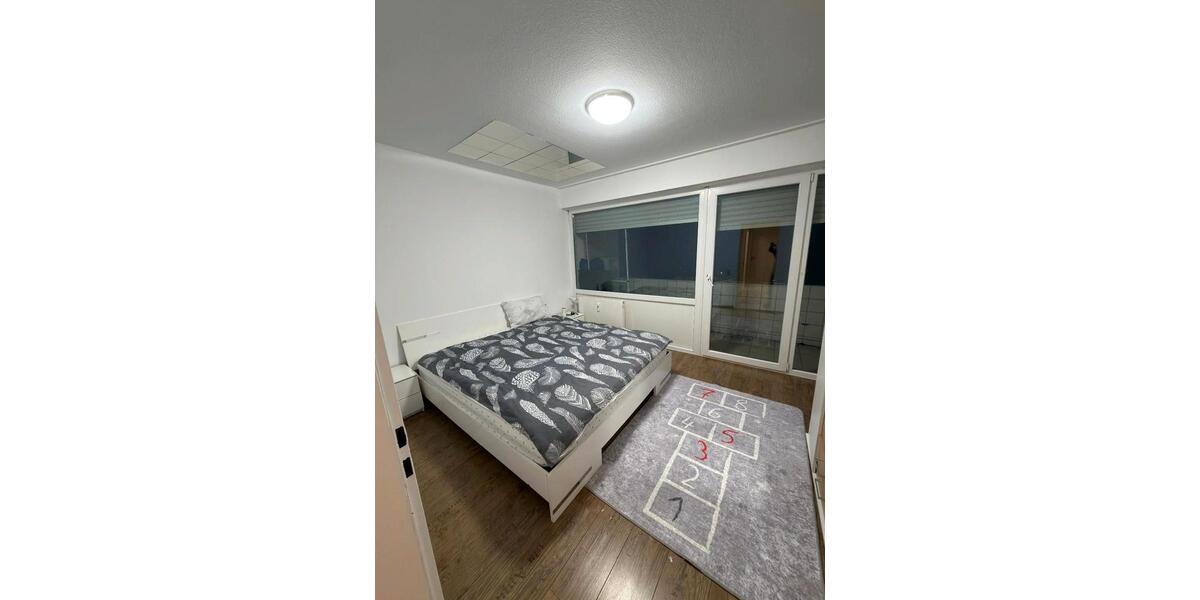 Etagenwohnung Leverkusen Bergisch Neukirchen - 4 Zimmer, 84 m&sup2;, 270.000&euro; | Angebot:24646498