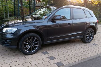 Audi Q5 174.000 km 10.500 &euro; Bonn 53121