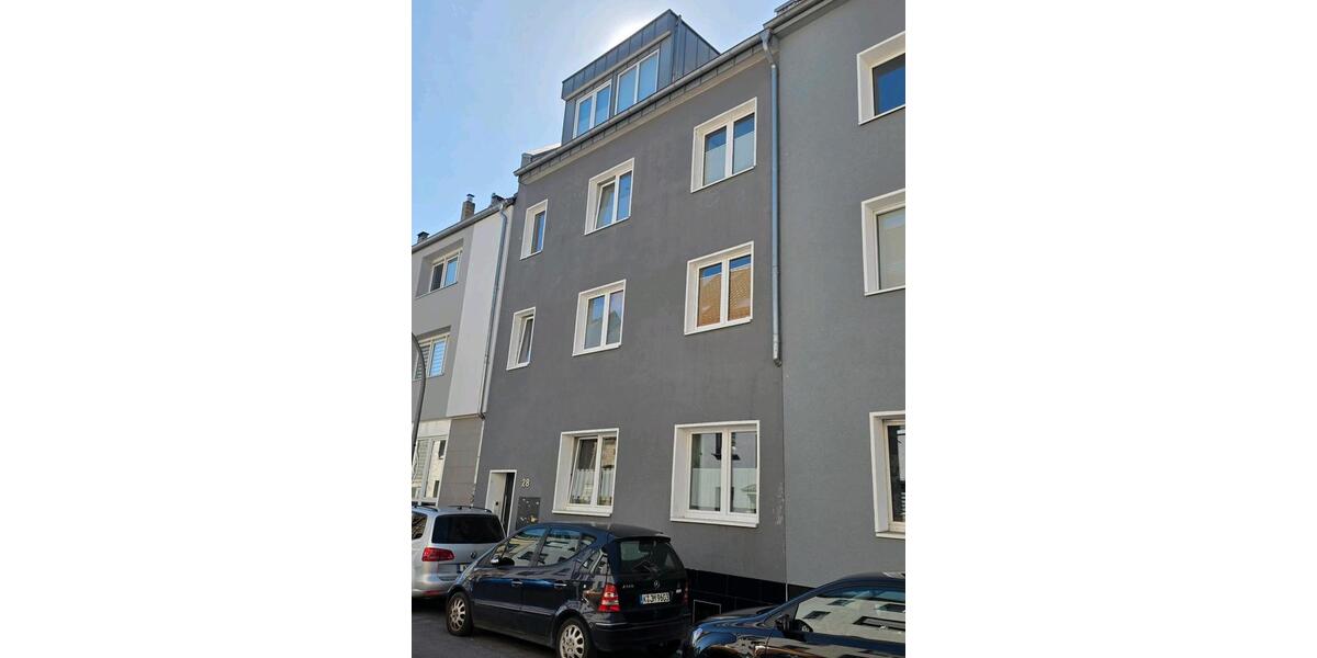 Dachgeschoßwohnung Köln Kalk - 3.5 Zimmer, 104 m&sup2;, 700.000&euro; | Angebot:26730630