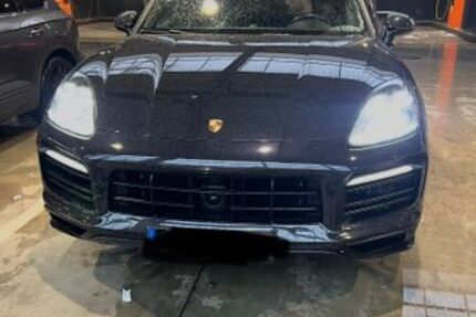 Porsche Cayenne 209.000 km 46.500 &euro; Siegburg 53721