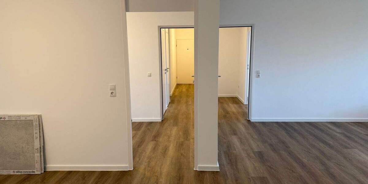Etagenwohnung Köln Westhoven - 3 Zimmer, 96 m&sup2;, 1.400&euro; | Angebot:25568412