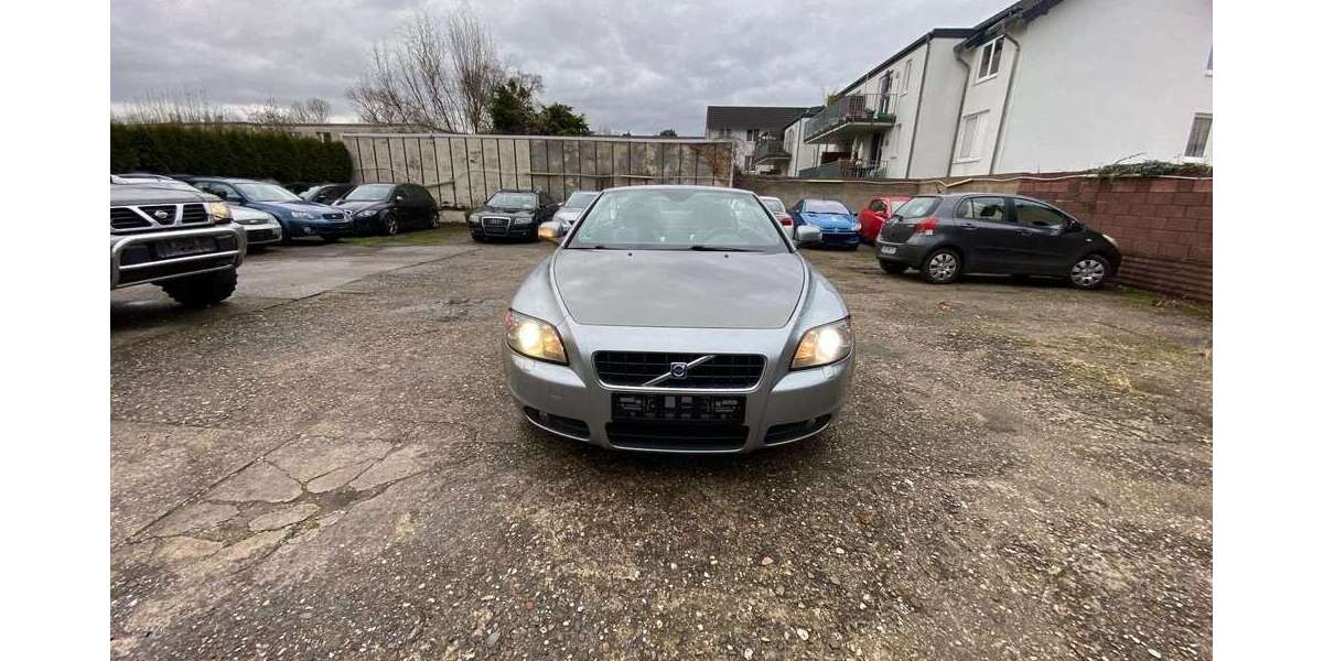 Volvo C70 235.000 km 3.890 &euro; Bonn 53123