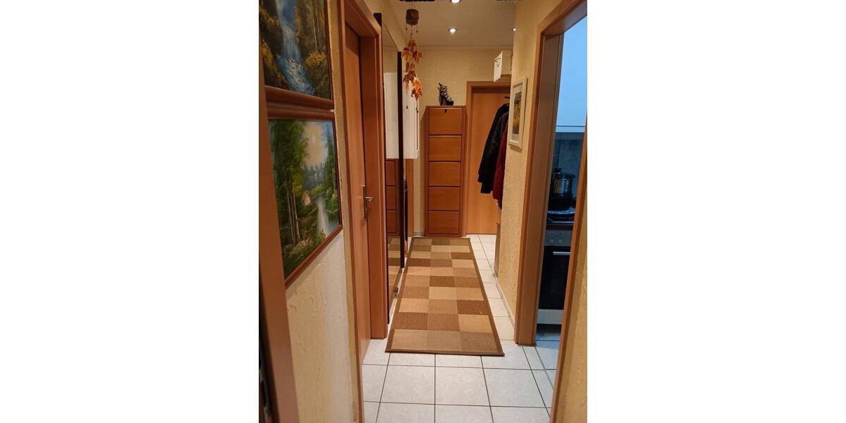 Etagenwohnung Köln Kalk - 3 Zimmer, 69 m&sup2;, 235.000&euro; | Angebot:26404566