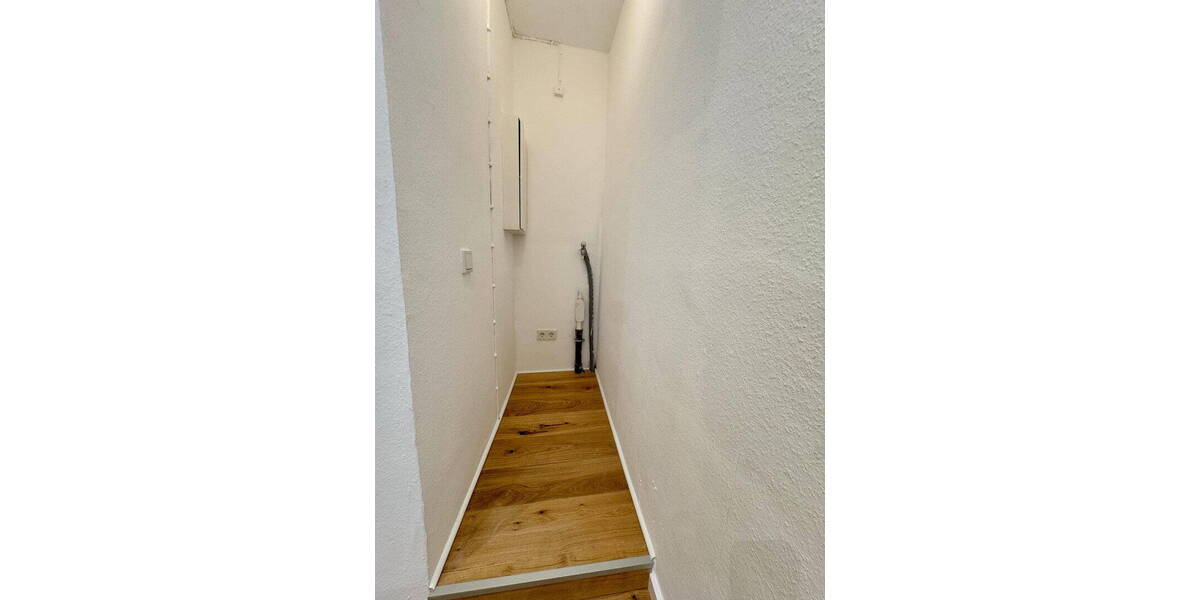 Etagenwohnung Köln Niehl - 3 Zimmer, 79 m&sup2;, 425.000&euro; | Angebot:26200174