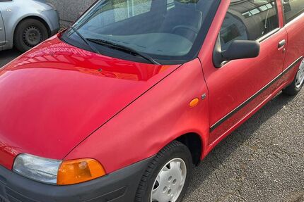 Fiat Punto 101.000 km 990 &euro; Köln 50739