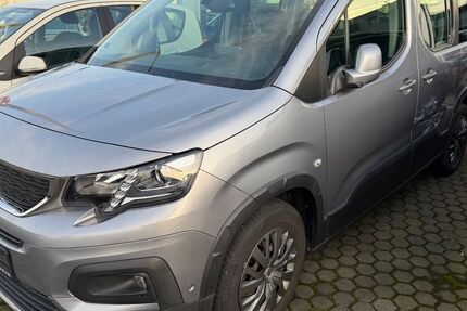Peugeot Rifter 99.485 km 13.990 € Köln 50767