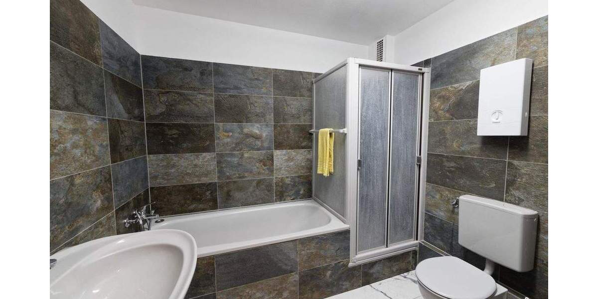 Etagenwohnung Köln Urbach - 3 Zimmer, 87 m&sup2;, 1.300&euro; | Angebot:25733301