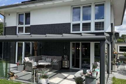 Haus Langenfeld - 4 Zimmer, 178 m&sup2;, 995.000&euro; | Angebot:27130501