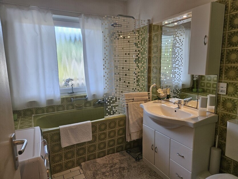 Geräumige 2-Raum-Wohnung in gepflegter Wohnanlage *Tiefgaragenstellplatz 2 zimmer