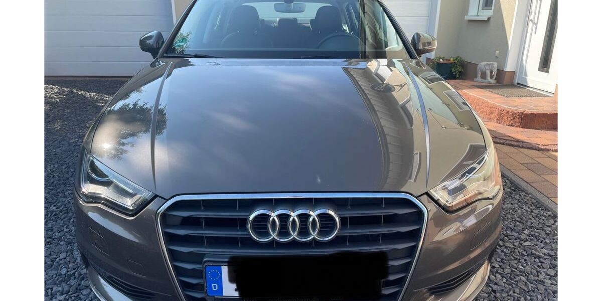 Audi A3 119.000 km 14.360 &euro; Hennef (Sieg) 53773
