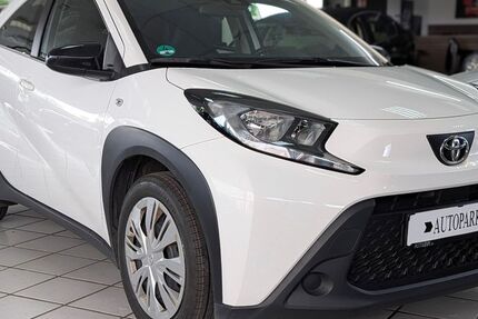Toyota Aygo (X) 34.200 km 14.499 &euro; Hilden 40721