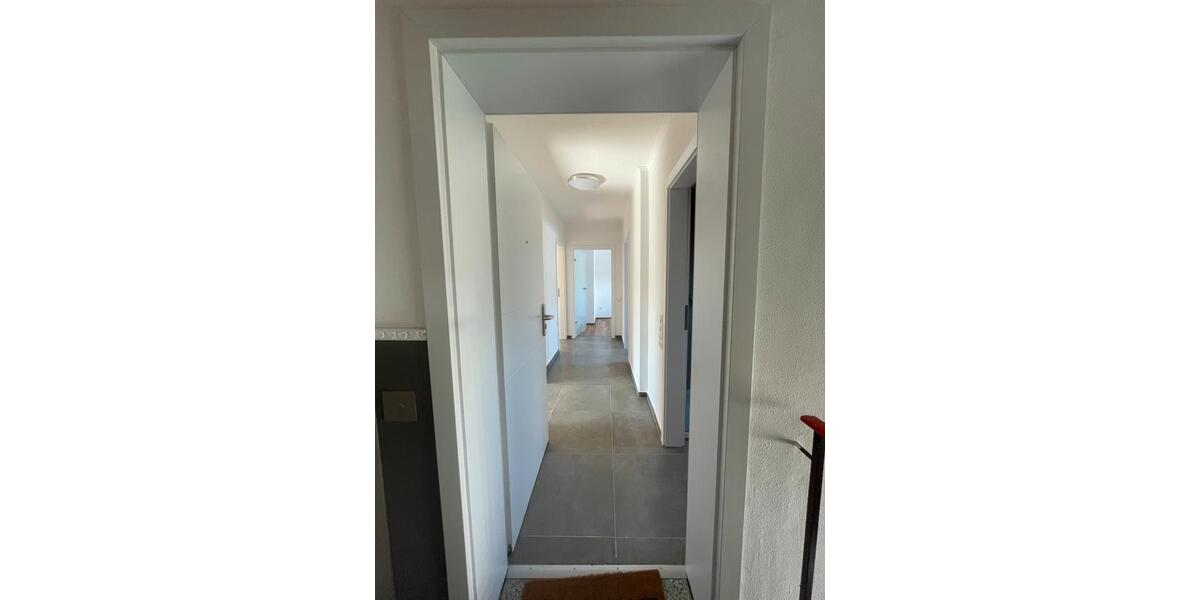 Dachgeschoßwohnung Solingen Mitte - 3 Zimmer, 58 m&sup2;, 840&euro; | Angebot:26302915