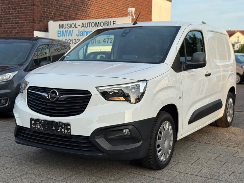 Opel Combo 77.000 km 11.990 € Dormagen 41539
