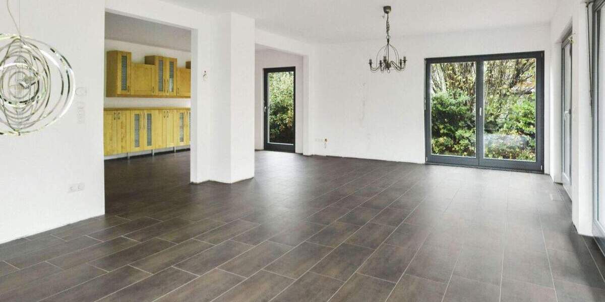 Einfamilienhaus Leverkusen Quettingen - 8 Zimmer, 285 m&sup2;, 989.000&euro; | Angebot:25302845