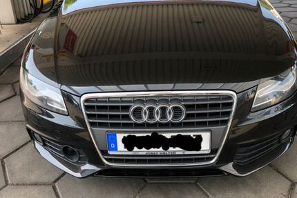 Audi A4 235.000 km 9.100 &euro; Köln 51105