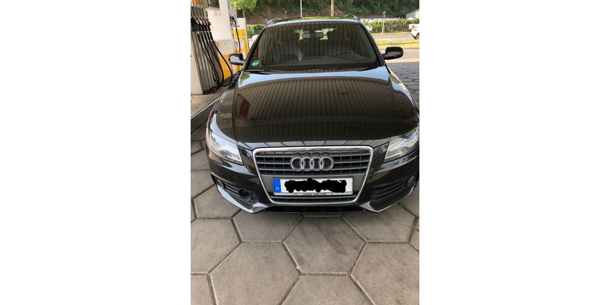 Audi A4 235.000 km 9.100 &euro; Köln 51105