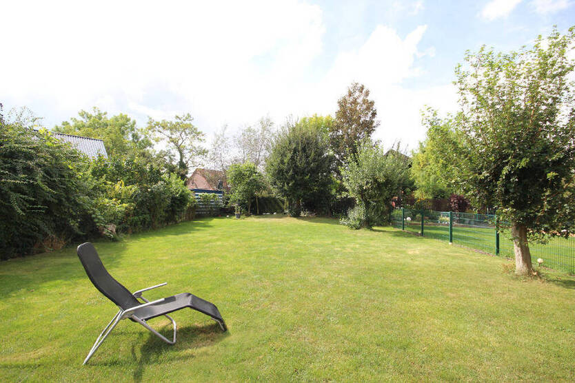 Weilerswist! Sonnenhelle, moderne Doppelhaushälfte mit großem Südgarten und Garage + zwei Stellplätze in ruhiger Lage! (LK 4737)