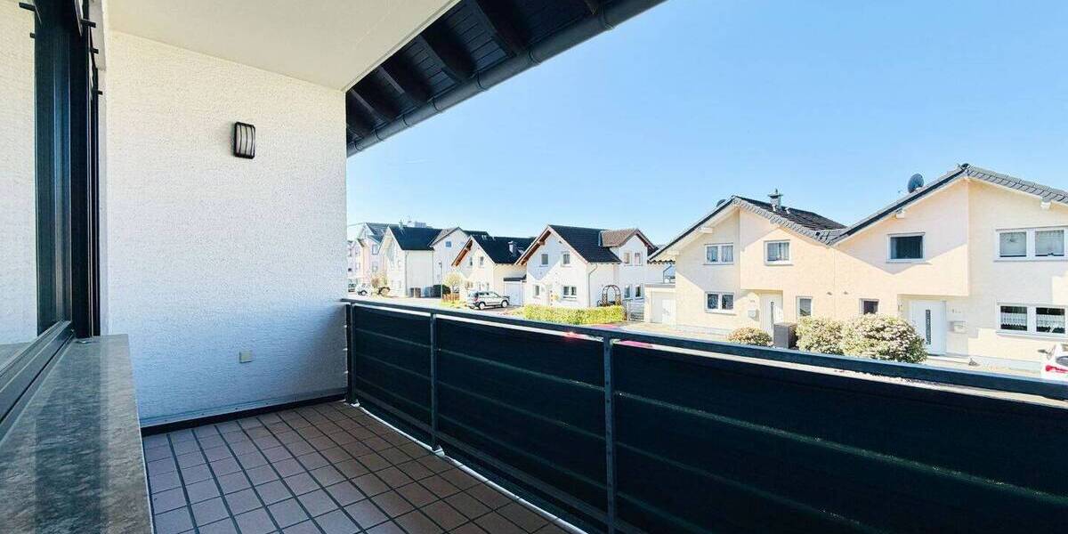 Etagenwohnung Niederkassel Rheidt - 3 Zimmer, 91 m&sup2;, 349.000&euro; | Angebot:26188411