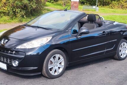 Peugeot 207 73.840 km 2.990 € Köln 50829