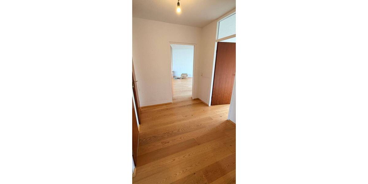 Etagenwohnung Köln Westhoven - 3 Zimmer, 102 m&sup2;, 279.900&euro; | Angebot:26407280