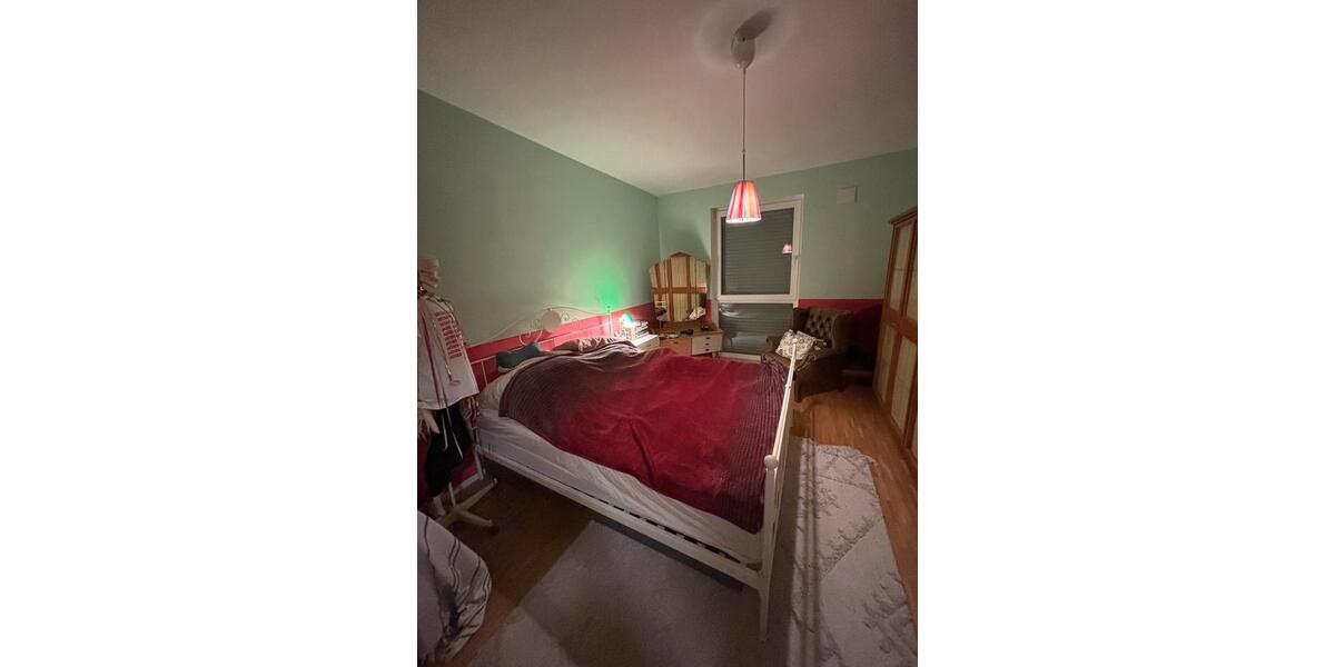 Etagenwohnung Bonn Auerberg - 4 Zimmer, 113 m&sup2;, 1.435&euro; | Angebot:26254906