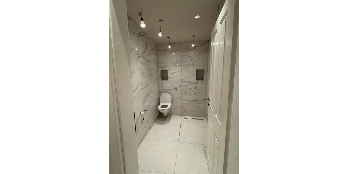 Erdgeschoßwohnung Köln Kalk - 3 Zimmer, 82 m&sup2;, 1.750&euro; | Angebot:25404176