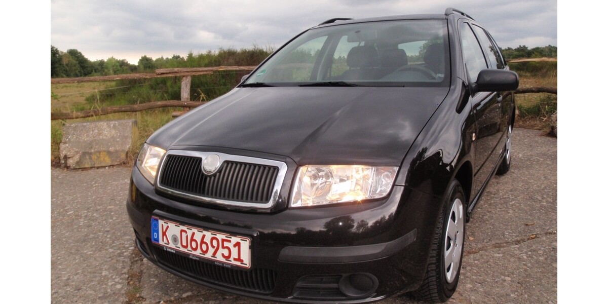 Skoda Fabia Kombi 269.788 km 1.950 € köln 50667