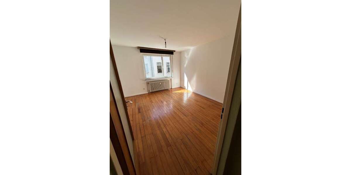 Etagenwohnung Köln Innenstadt - 5 Zimmer, 120 m&sup2;, 1.600&euro; | Angebot:27153621