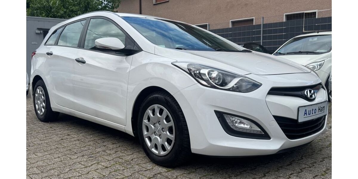 Hyundai i30 141.363 km 6.300 &euro; Köln 50858
