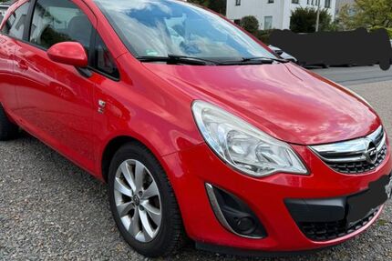 Opel Corsa 108.000 km 4.000 &euro; Leichlingen 42799
