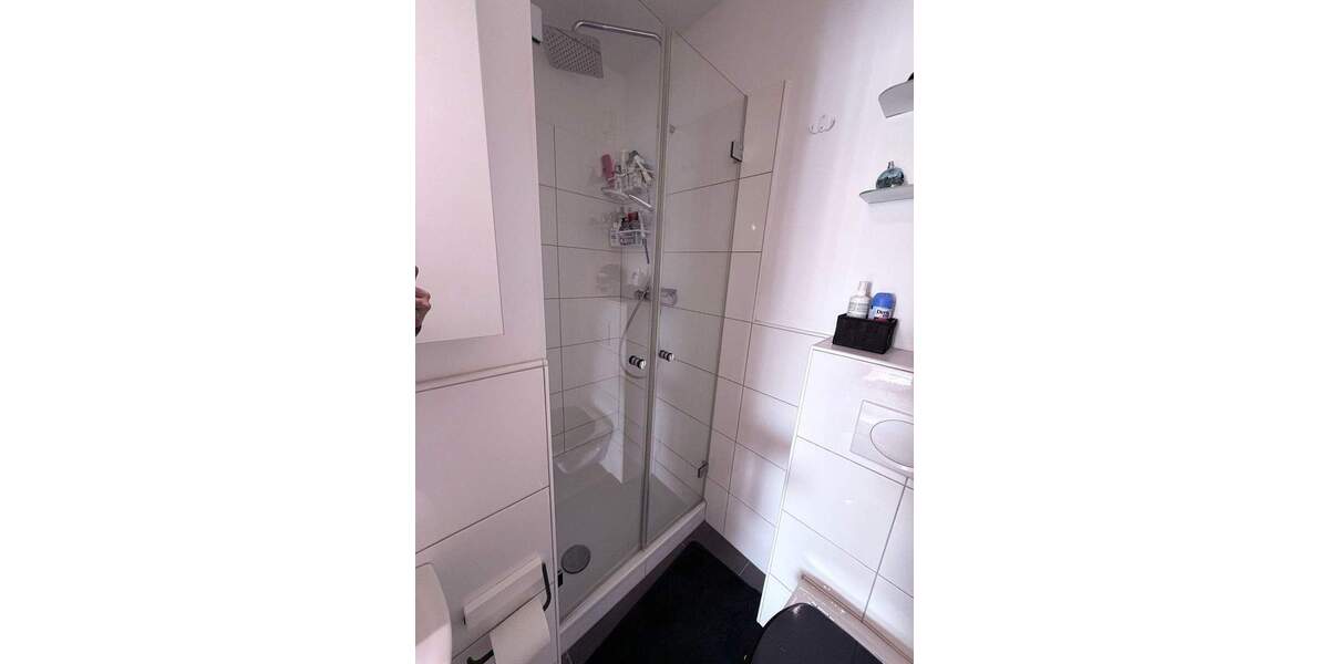 Hochwertig sanierte 3-Zimmer-Wohnung mit 2 Balkonen und 2 Badezimmern in Köln-Westhoven 3 zimmer