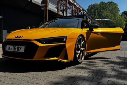 Audi R8 61.000 km 122.990 &euro; Köln 51109