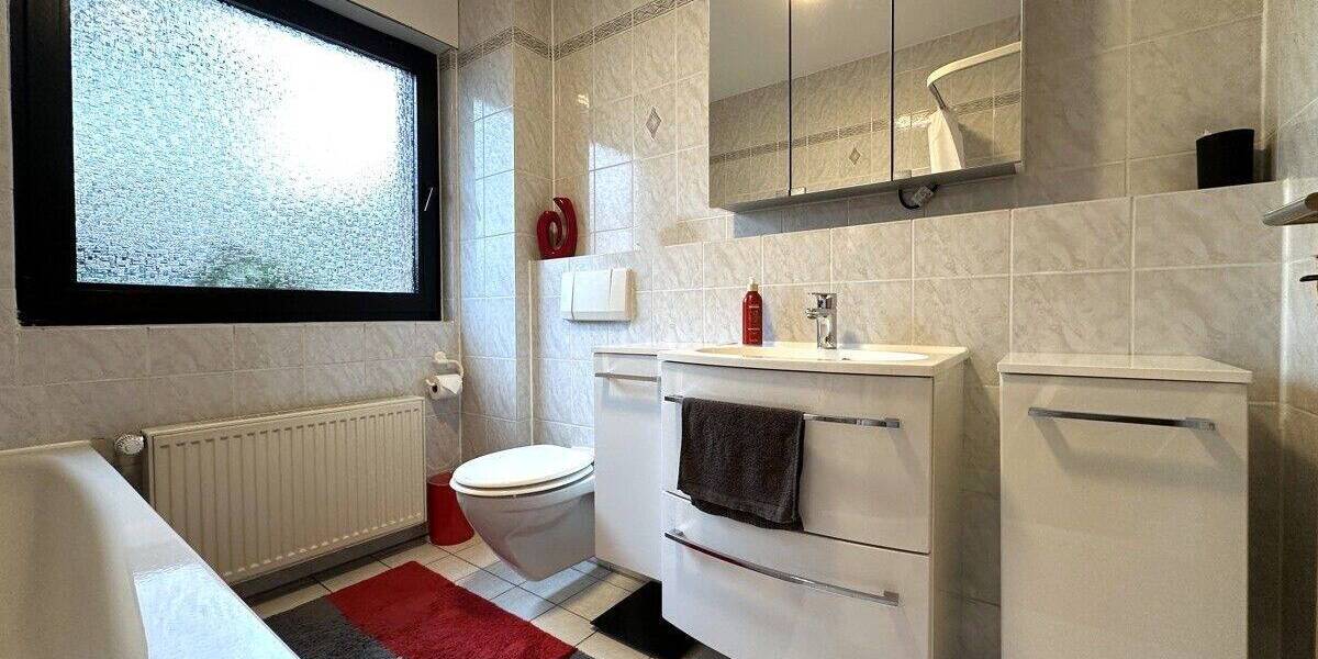 Einfamilienhaus Köln / Ensen Ensen - 4 Zimmer, 107 m&sup2;, 549.000&euro; | Angebot:25801428