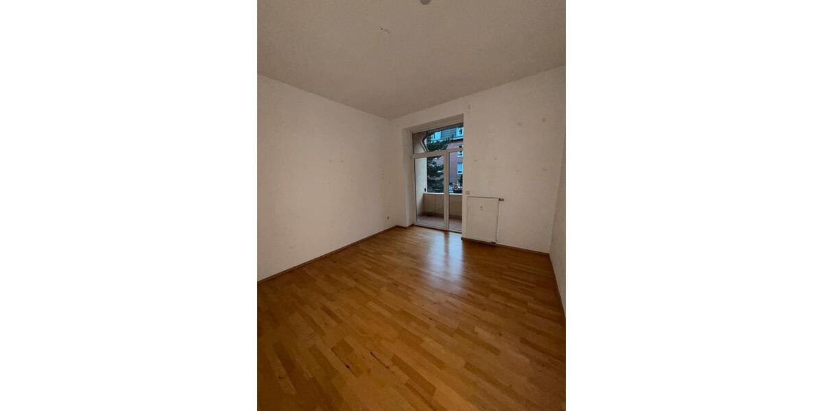 Charmante 3 Zimmer - Altbauwohnung mit Balkon 3 zimmer