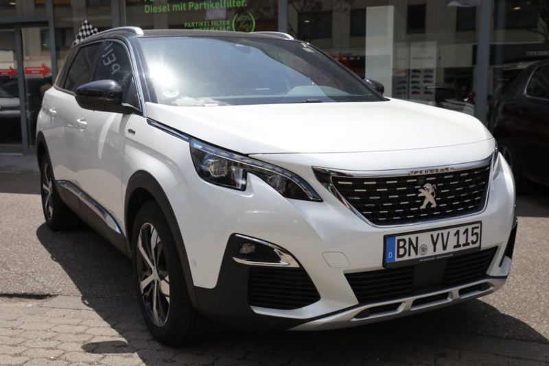 Peugeot 5008 140.000 km 15.400 € Bergheim 50129